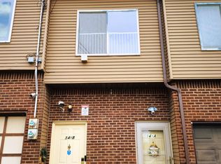 14 Julie Ct #B, Staten Island, NY 10314