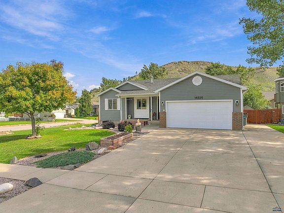 3rd image of 14828 Telluride St