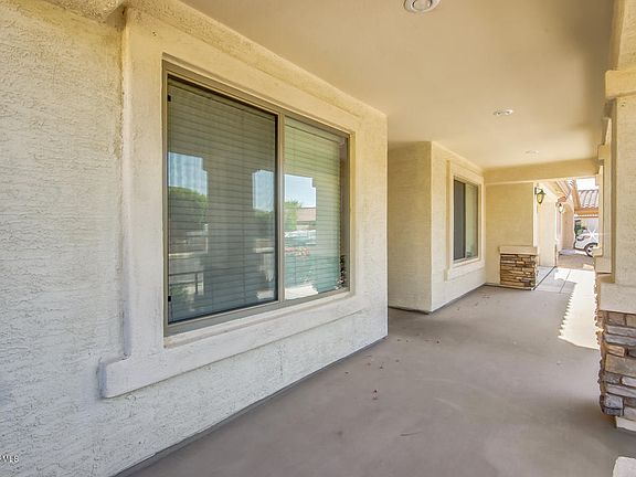 4th image of 17749 W Andora St