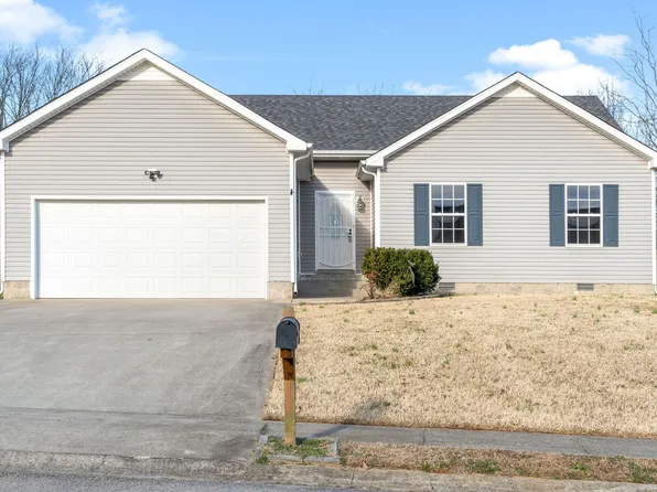 1390 Whitt Ln, Clarksville, TN 37042