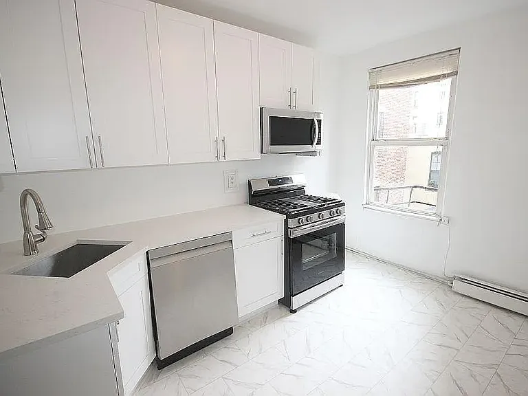 218 Park Ave #2 — Photo 4