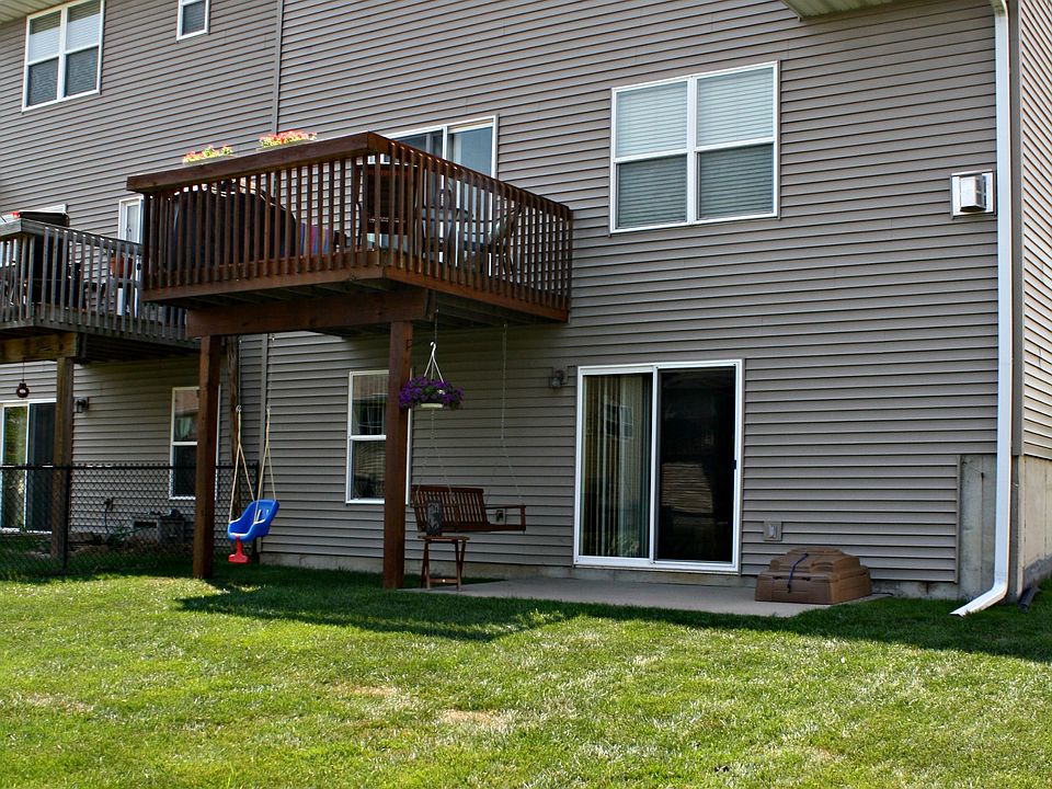 2nd image of 412 Westwood Ave
