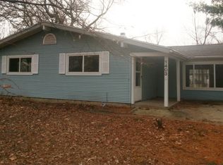 1403 Briarwood Dr, Champaign, IL