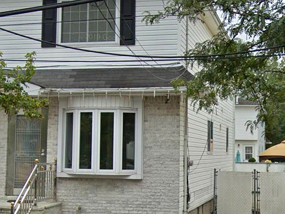 5th image of 122 Winfield St
