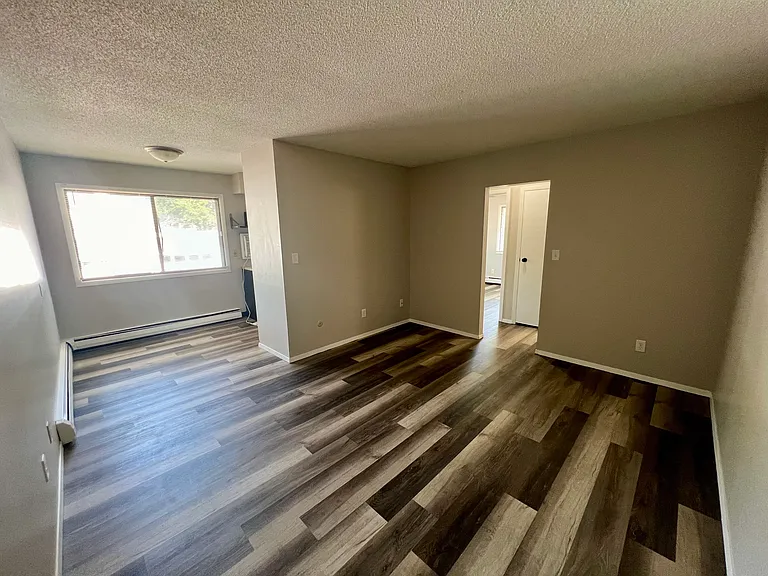 440 S Western Ave #7 — Photo 1