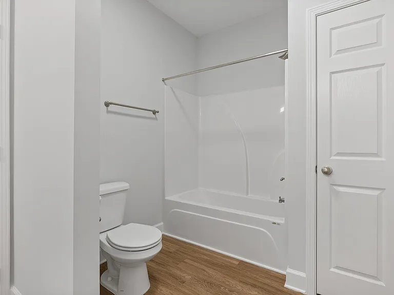 156 Wingate Ave — Photo 13