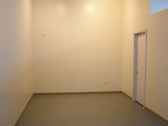 2nd image of 1414 Texas Ave APT 4B