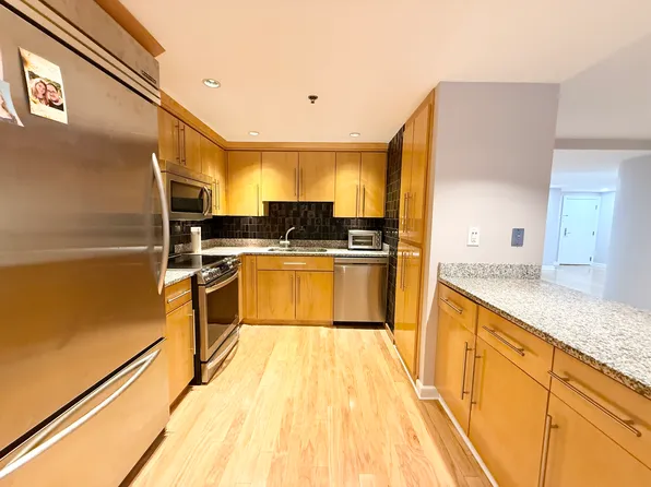 165 Tremont St Unit 704, Boston, MA 02111