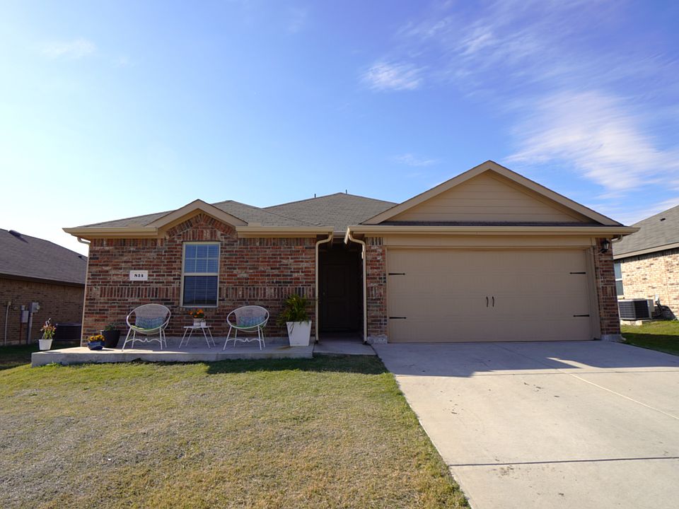 1st image of 814 Meadow Creek Ln
