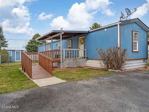 3rd image of 2243 W Gueneveres Way