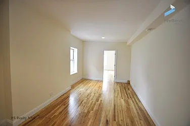 Rented by FirstService Realty (legacy)