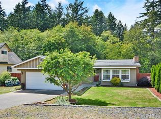 9057 Martin Ave NW, Silverdale, WA 98383