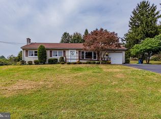 5 Old Willows Rd, Coatesville, PA 19320