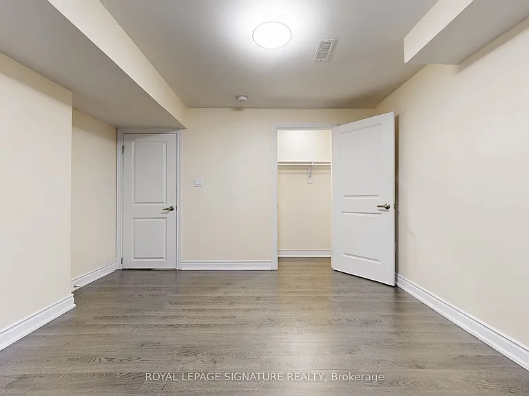 38 Havanna Cres #BASEMENT — Photo 22