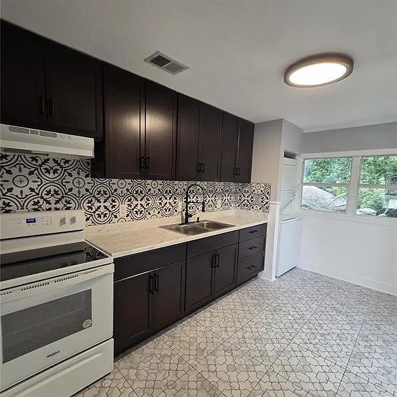 16 S Primrose Dr — Photo 15