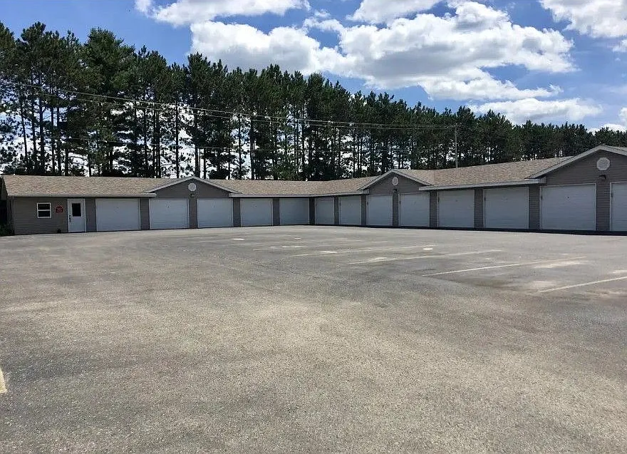 10ft x 20ft
