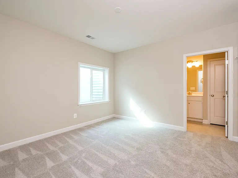 3487 Monterey Dr — Photo 17
