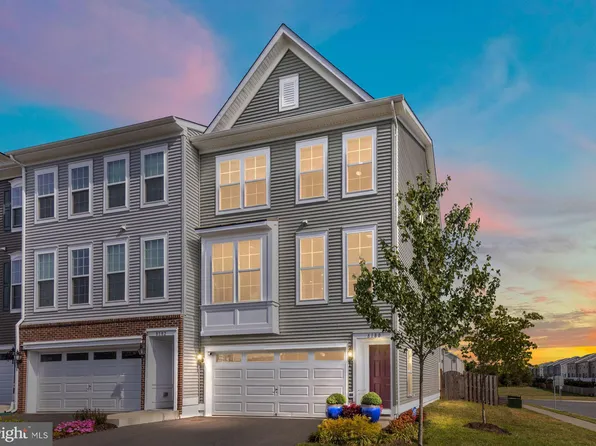 8180 Broad Pl, Manassas, VA 20110