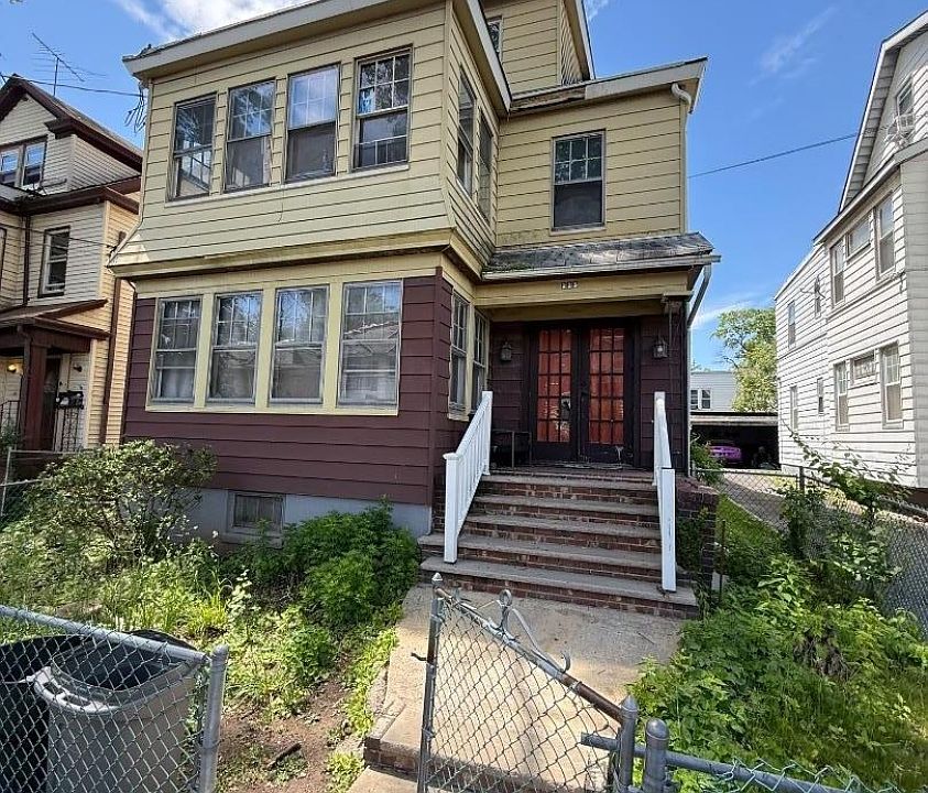 1st image of 225-227 Alexander St