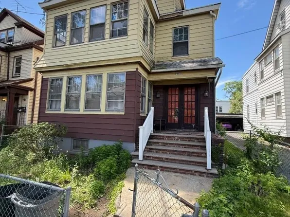 225 Alexander St, Newark City, NJ 07106