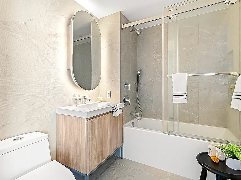 1226 Bedford Ave #622 — Photo 7