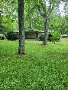 1062 Ridge Rd, Vienna, OH, 44473