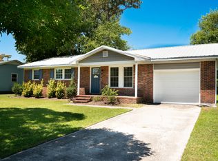 218 Forest View Dr, Havelock, NC 28532