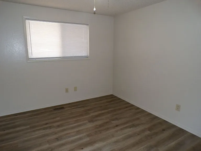 318 Marie St #A/B — Photo 10