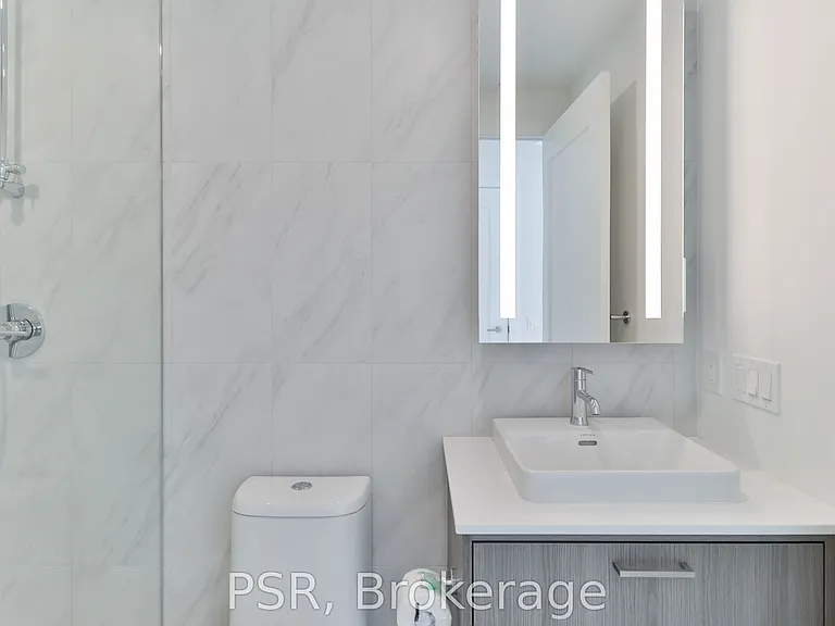 858 Dupont St #733 — Photo 11