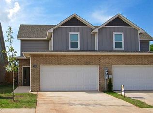 2109 Camino Del Plaza Lane Ln, Edmond, OK 73013