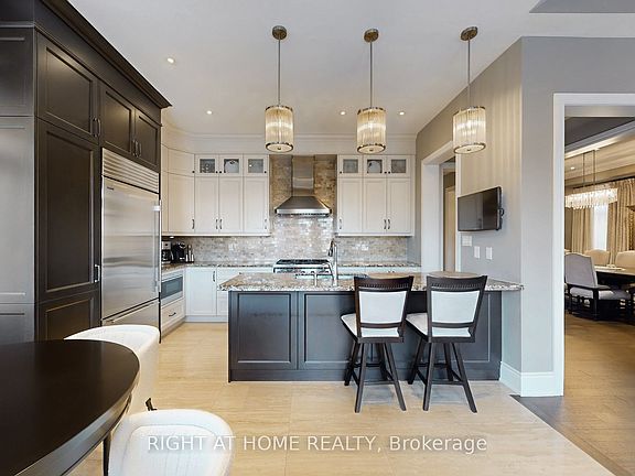5th image of 131 Robert Berry Cres