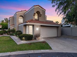 4021 E Laurel Ln NE, Phoenix, AZ 85028