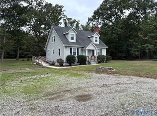 15500 S Giles Rd, Amelia Court House, VA 23002