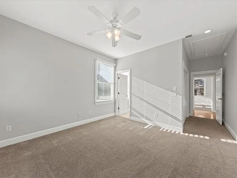 11 Kirkland Ln — Photo 19