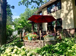 2516 W 22nd St, Minneapolis, MN 55405