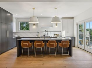 4243 Valley View Rd, Edina, MN 55424