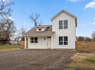 22562 Buchanan St, Navasota, TX 77868