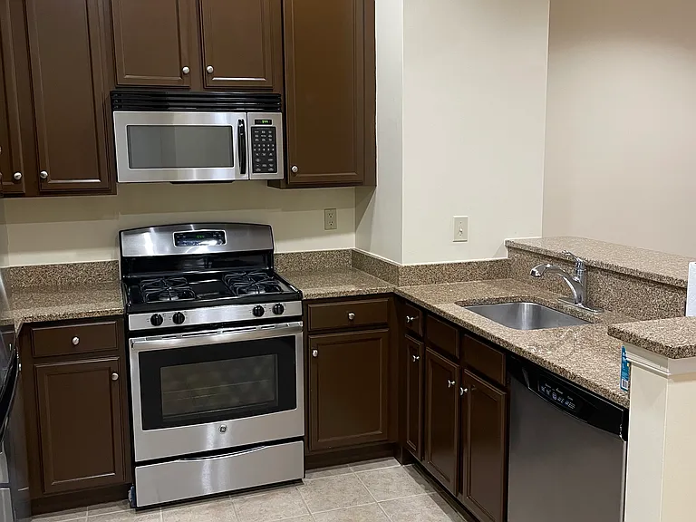 2655 Prosperity Ave #120 — Photo 16