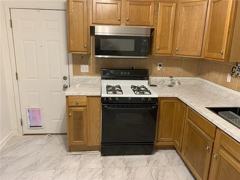 1551 Ferno Dr NW — Photo 8
