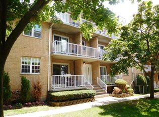 85 Elmwood Park Drive #18, Staten Island, NY 10314