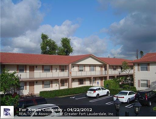 1st image of 3654 N University Dr #3