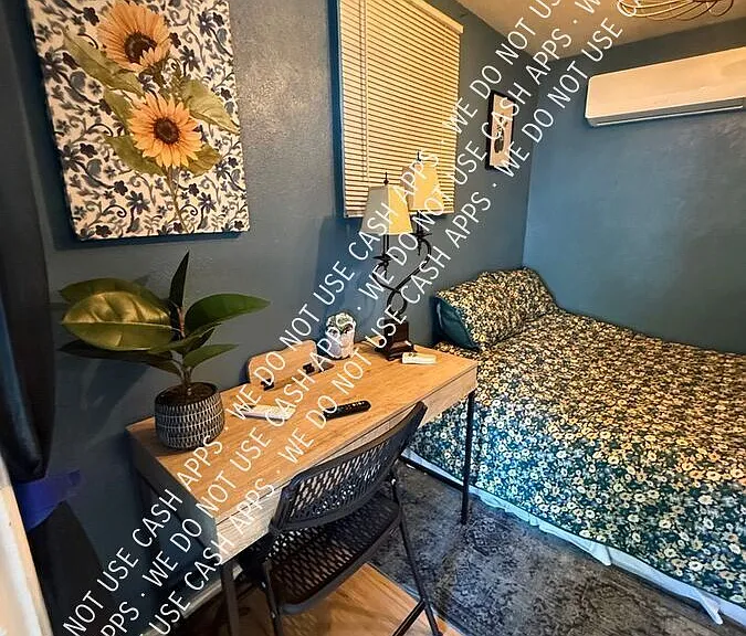 803 Markus Ave #B — Photo 5