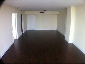3rd image of 290 174th St APT 1005