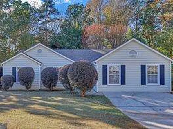 3497 Willow Tree Cir, Douglasville, GA 30135