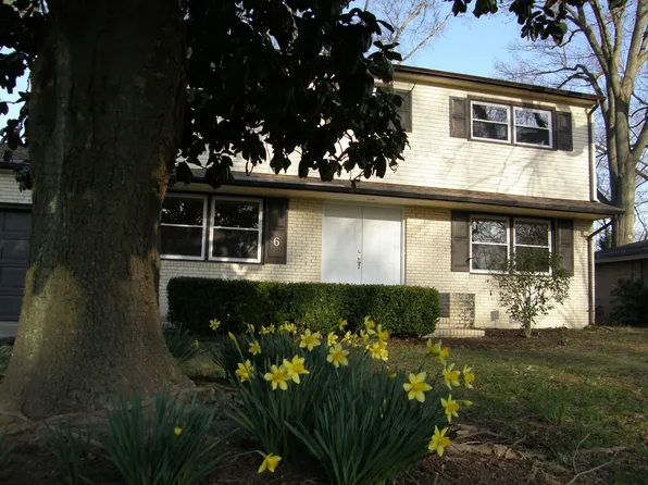 6 Joan Dr, Hampton, VA 23666