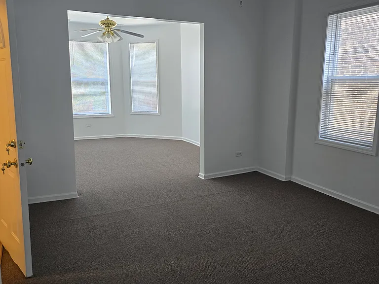 55 Chicago Ave #2 — Photo 4