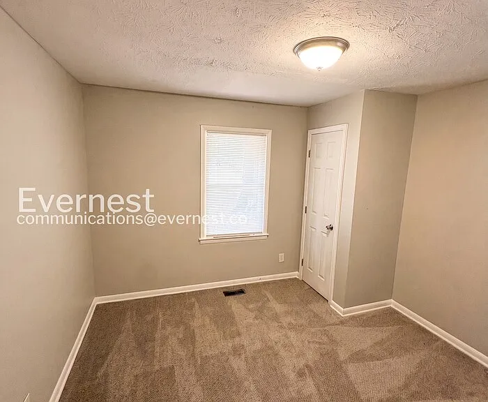 515 Landers St — Photo 11