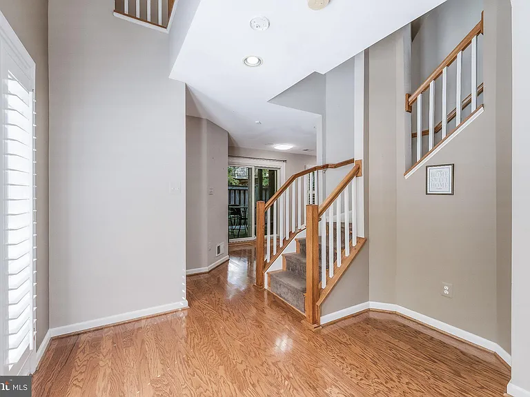 11485 Waterhaven Ct — Photo 4