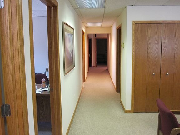 4th image of 26701 Harper Ave