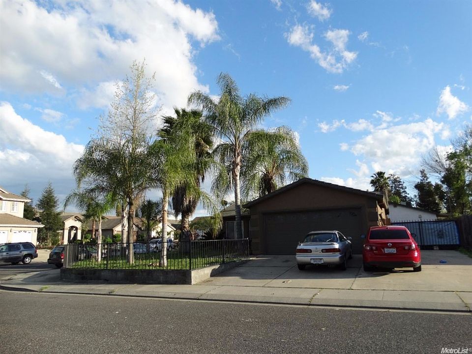 1st image of 2872 Robirds Ln